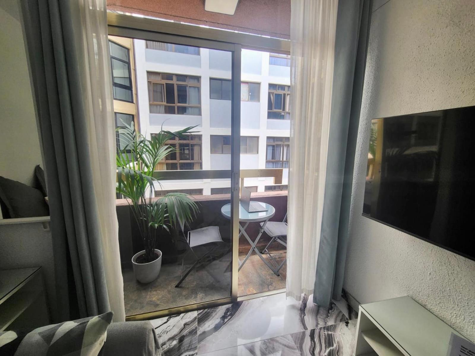 2 Bedrooms Flat + Balcony + Parking At Las Canteras Beach لاس بالماس دي غران كاناريا المظهر الخارجي الصورة